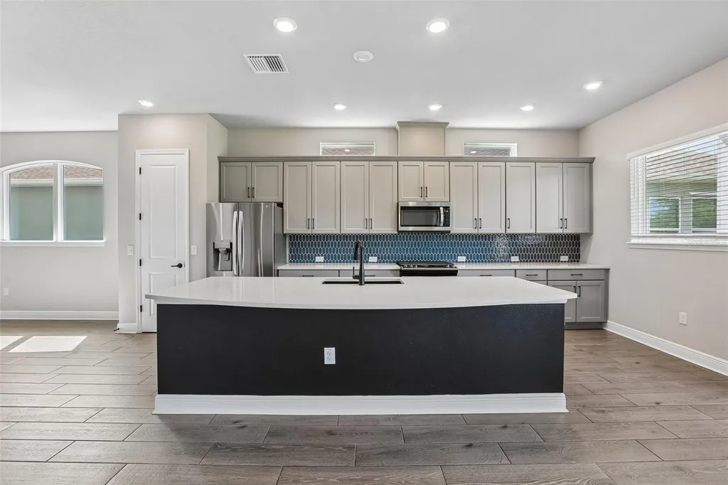 3275 Tour Trace Land O Lakes FL 34638