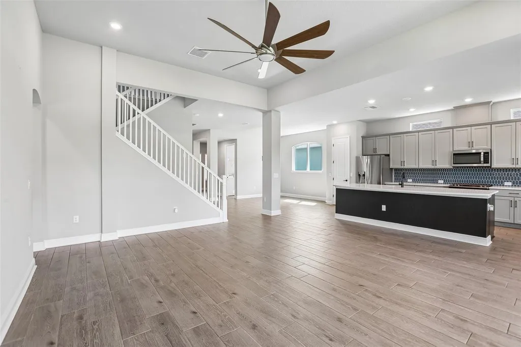 3275 Tour Trace Land O Lakes FL 34638