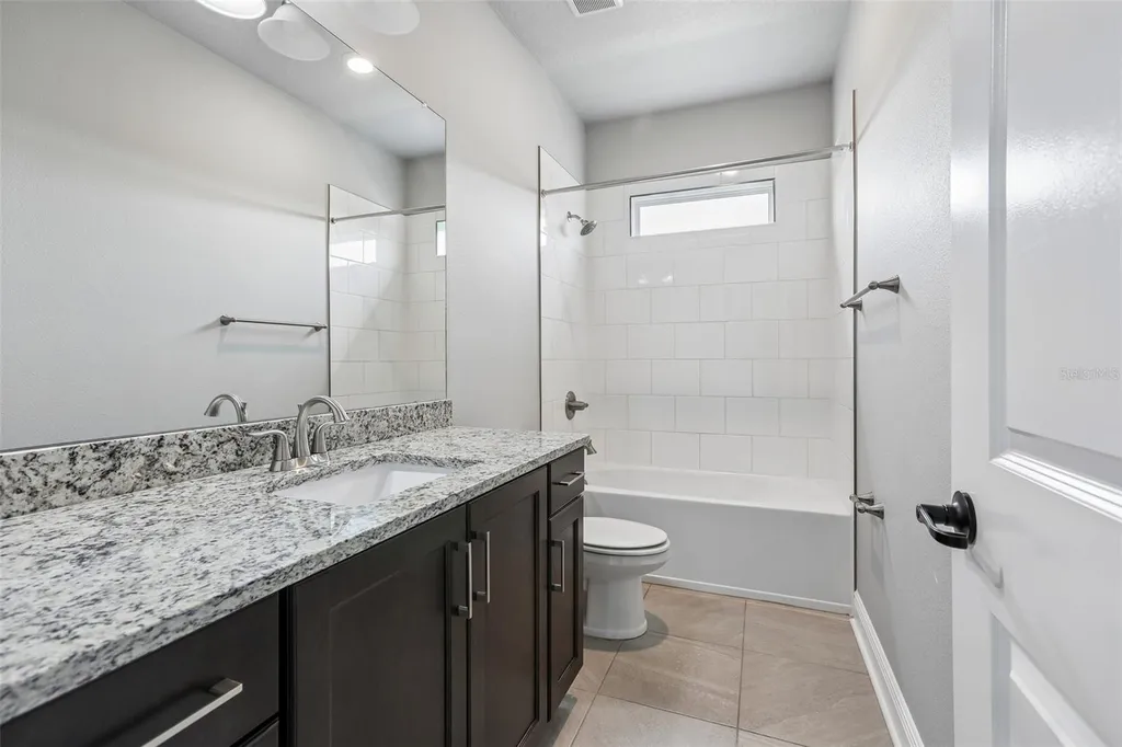 3275 Tour Trace Land O Lakes FL 34638