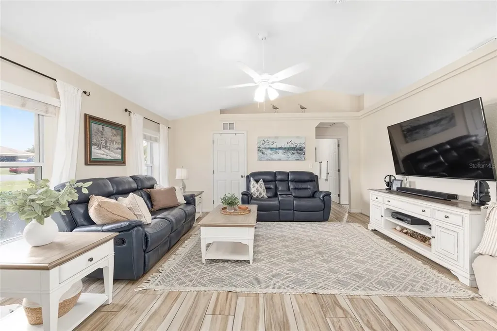 10057 SE 125th Street Belleview FL 34420