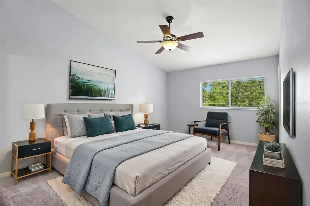 13137 Kings Crossing Drive Gibsonton FL 33534