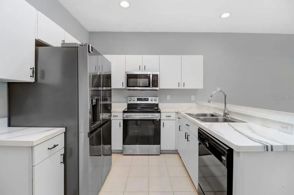 13137 Kings Crossing Drive Gibsonton FL 33534