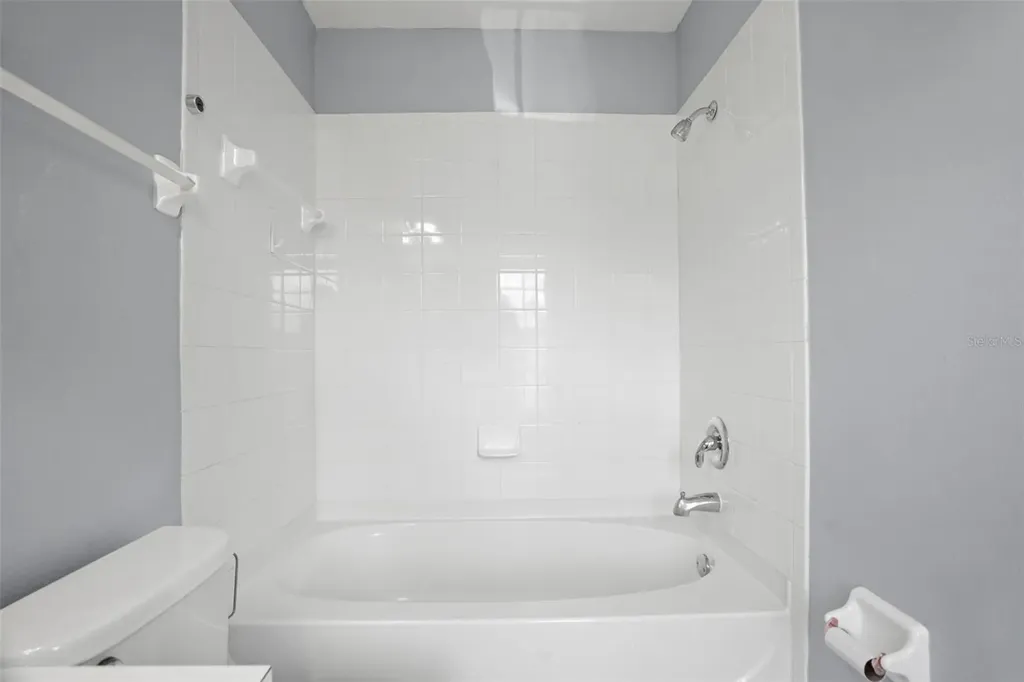 13137 Kings Crossing Drive Gibsonton FL 33534