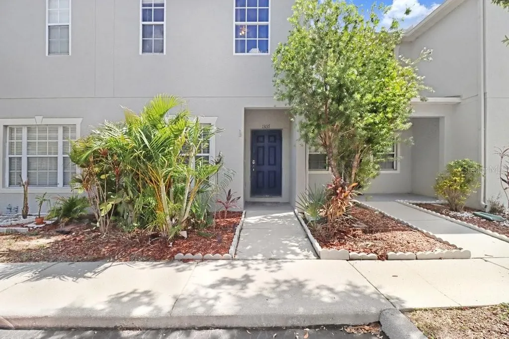13137 Kings Crossing Drive Gibsonton FL 33534