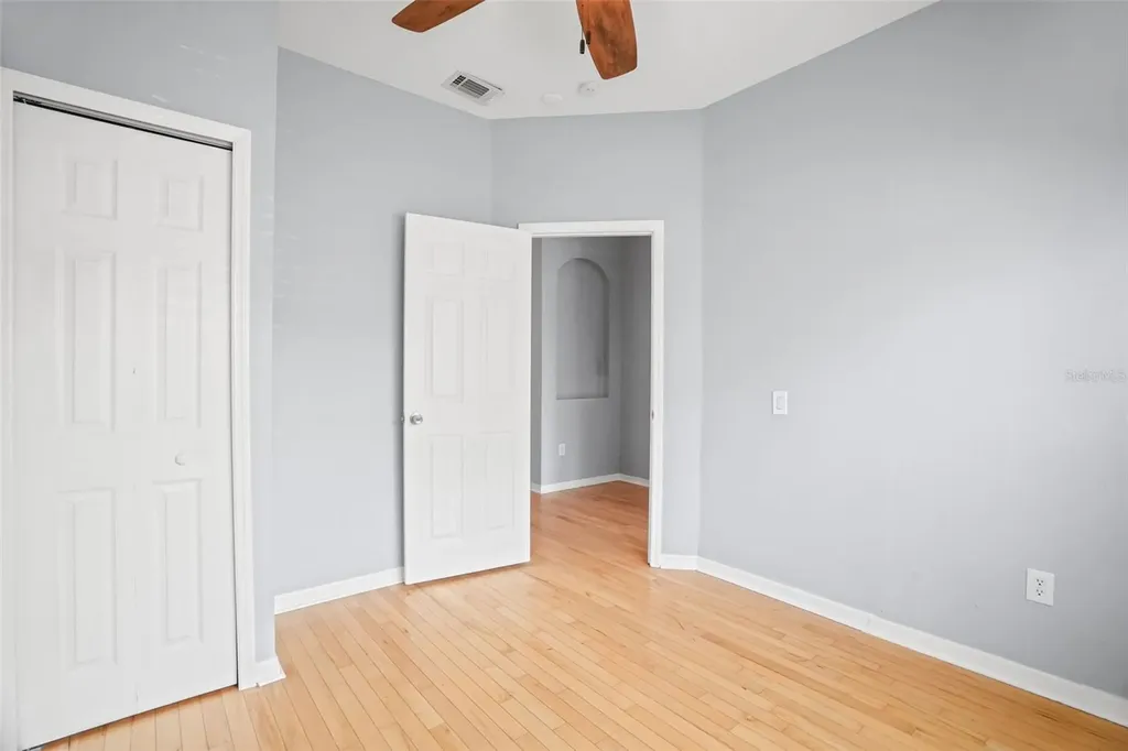 13137 Kings Crossing Drive Gibsonton FL 33534