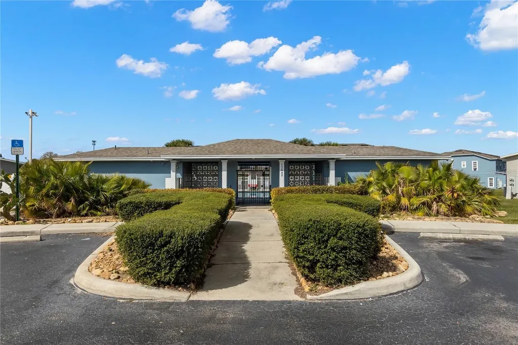 13137 Kings Crossing Drive Gibsonton FL 33534