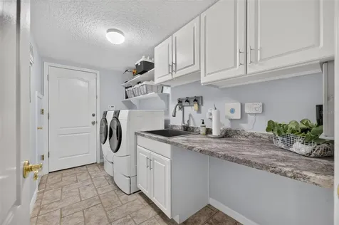 1841 Carillon Park Drive Oviedo FL 32765