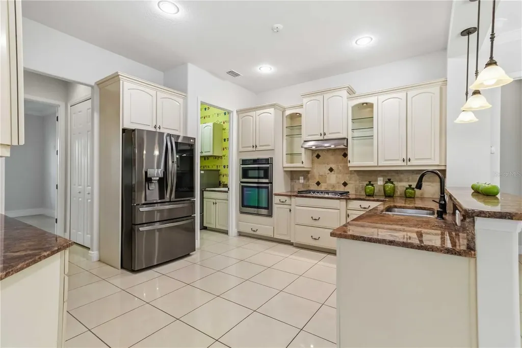 8057 Rio Bella Place University Park FL 34201