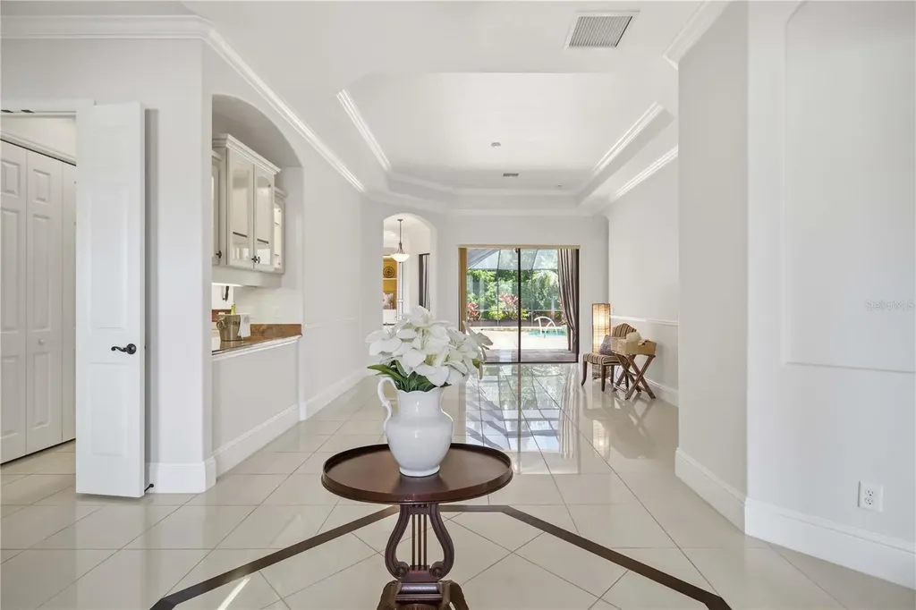 8057 Rio Bella Place University Park FL 34201