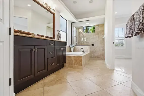 8057 Rio Bella Place University Park FL 34201