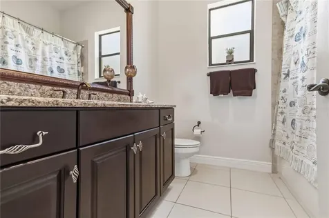 8057 Rio Bella Place University Park FL 34201