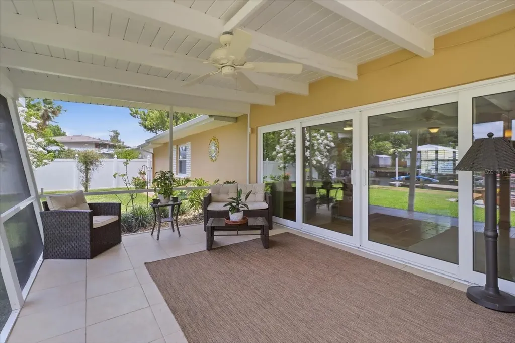 1302 SE Paradise Avenue Crystal River FL 34429