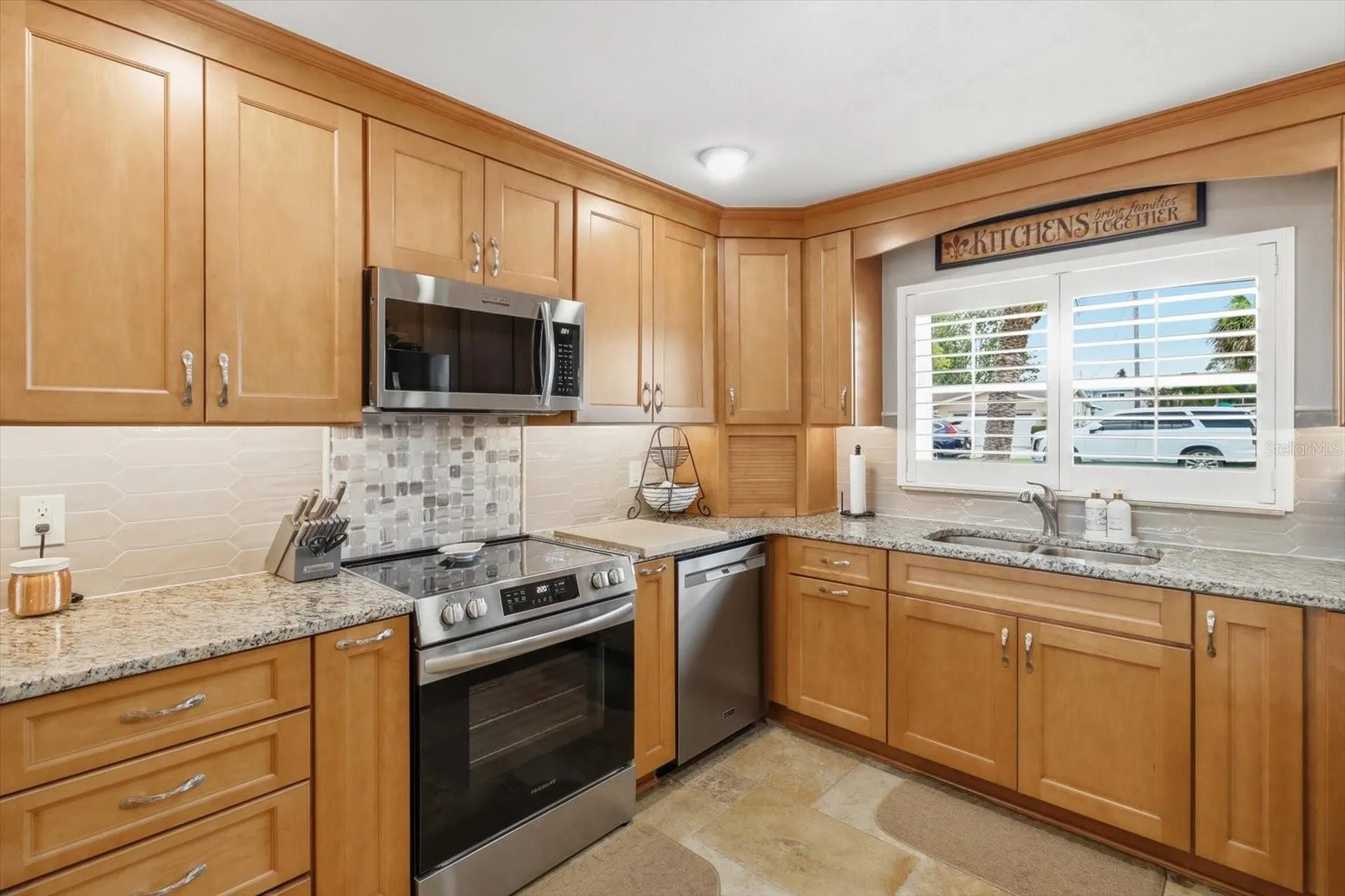 1302 SE Paradise Avenue Crystal River FL 34429