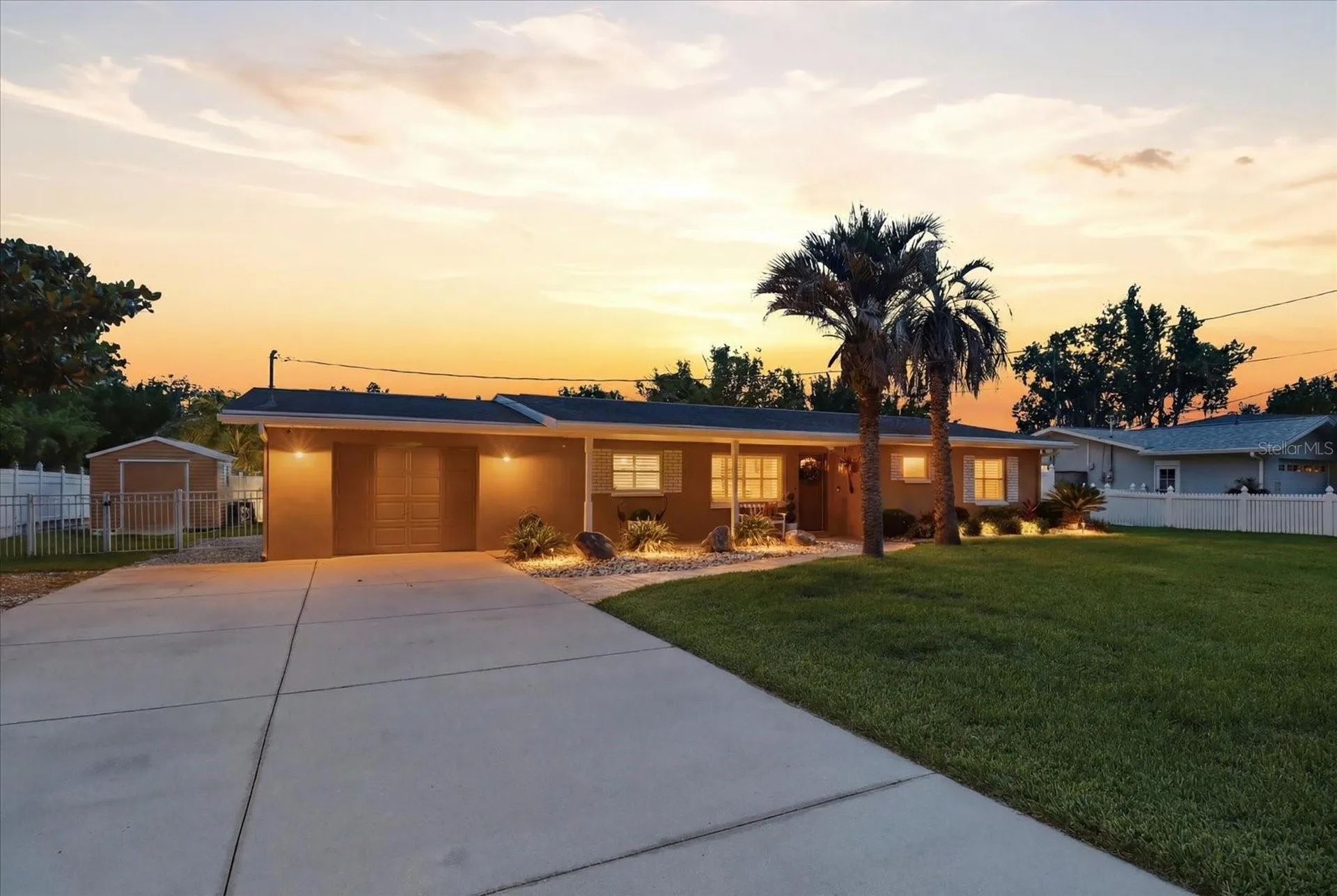 1302 SE Paradise Avenue Crystal River FL 34429