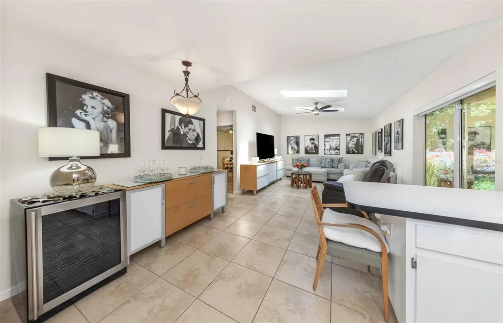 2437 Hawk Avenue Palm Harbor FL 34683