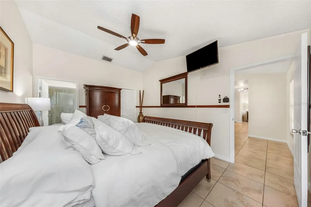 2437 Hawk Avenue Palm Harbor FL 34683