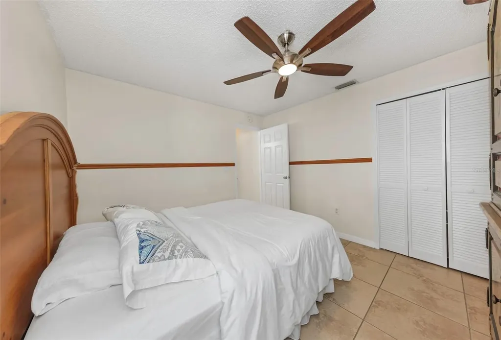 2437 Hawk Avenue Palm Harbor FL 34683