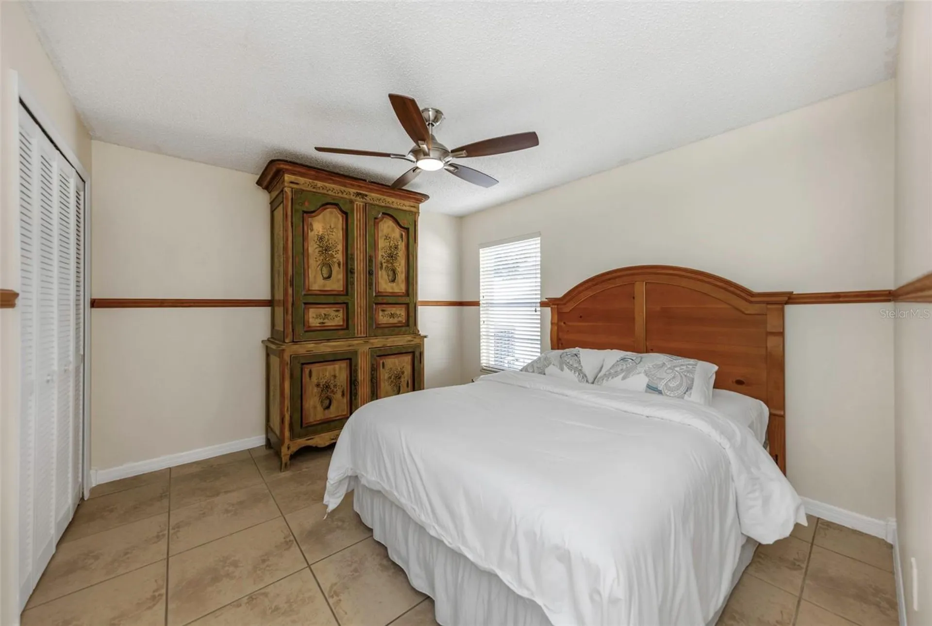 2437 Hawk Avenue Palm Harbor FL 34683