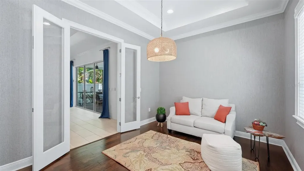 1850 Magnolia Street Sarasota FL 34239