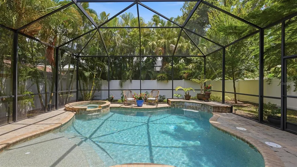 1850 Magnolia Street Sarasota FL 34239
