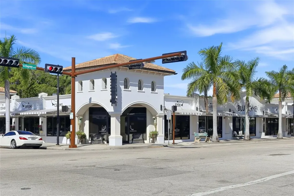 1850 Magnolia Street Sarasota FL 34239