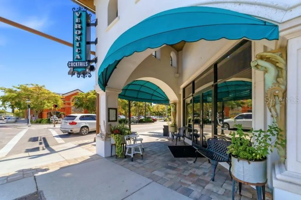 1850 Magnolia Street Sarasota FL 34239
