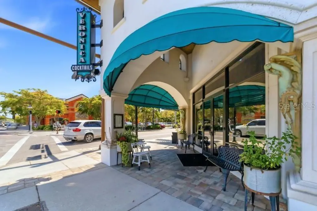 1850 Magnolia Street Sarasota FL 34239