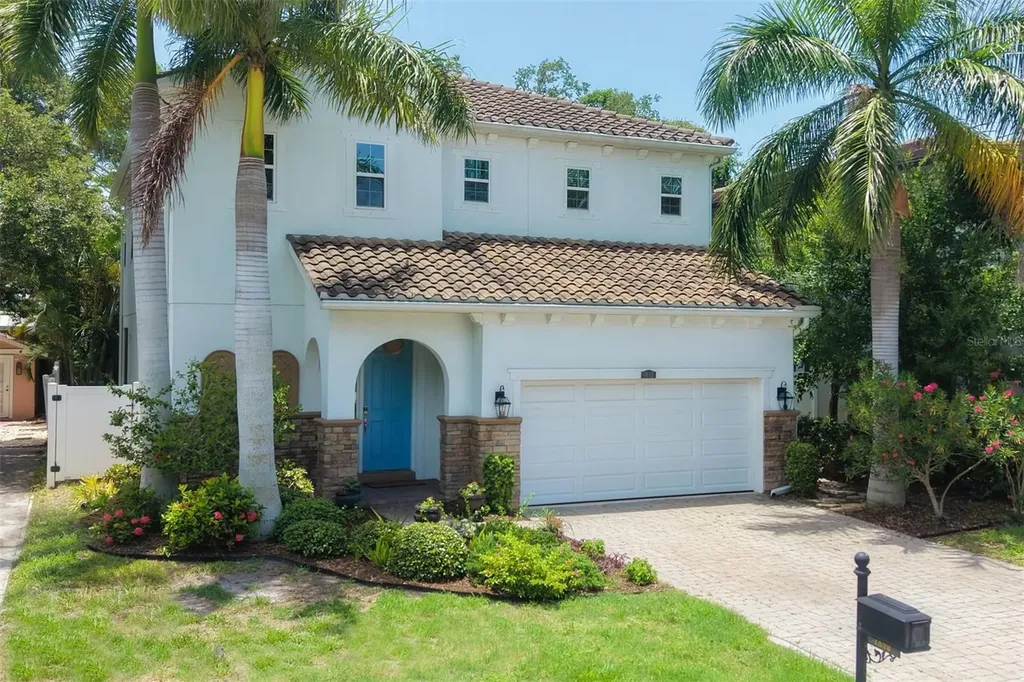 1850 Magnolia Street Sarasota FL 34239