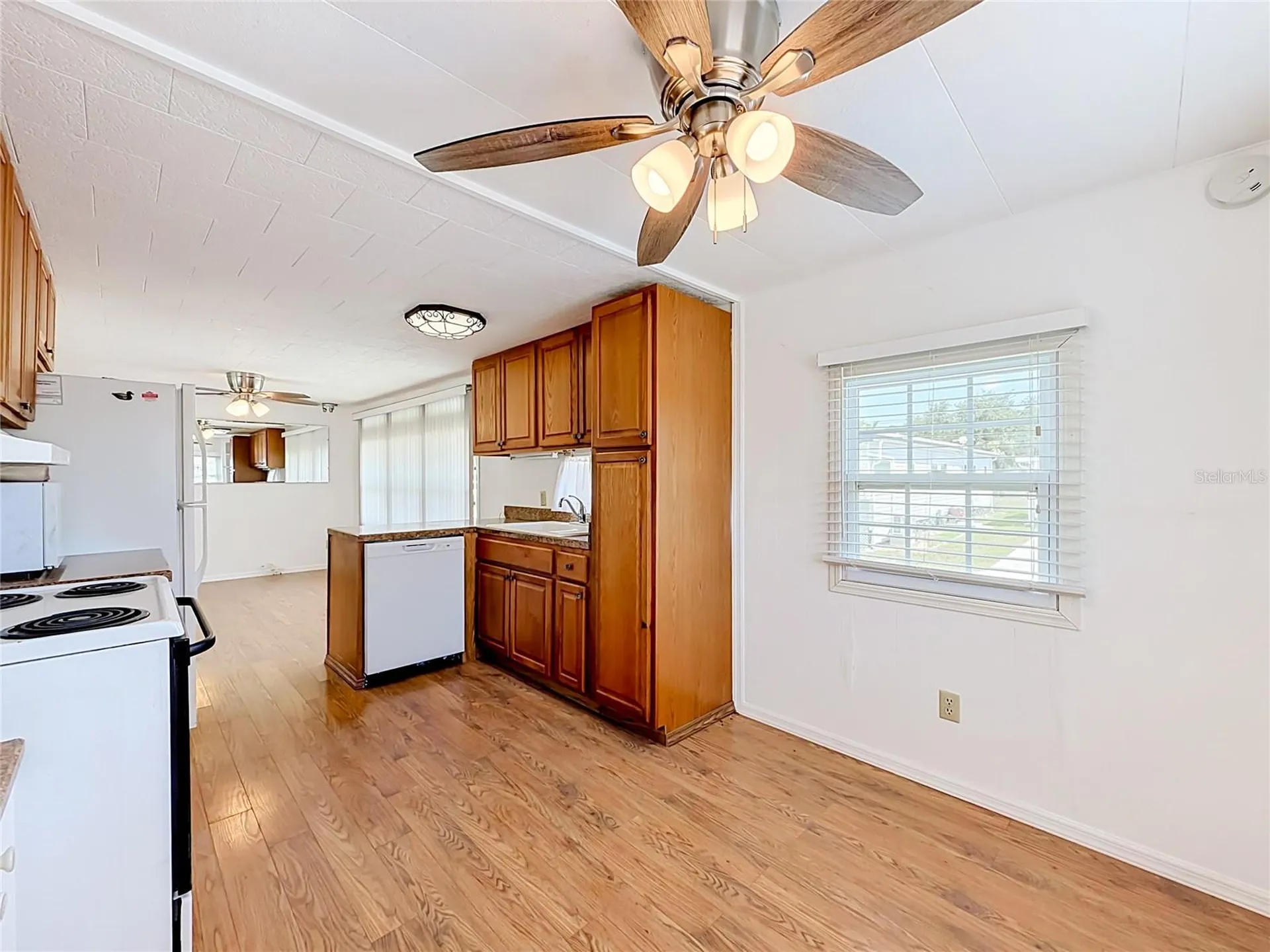 800 32nd Avenue S St Petersburg FL 33705