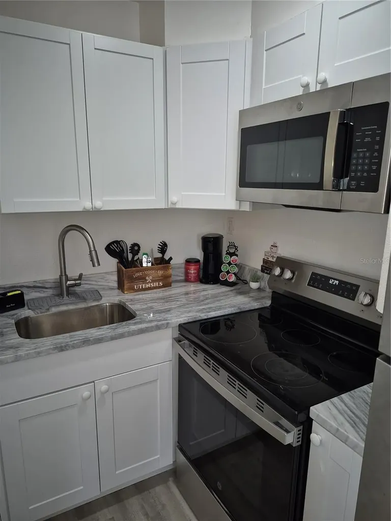 7709 W Hanna Avenue Tampa FL 33615