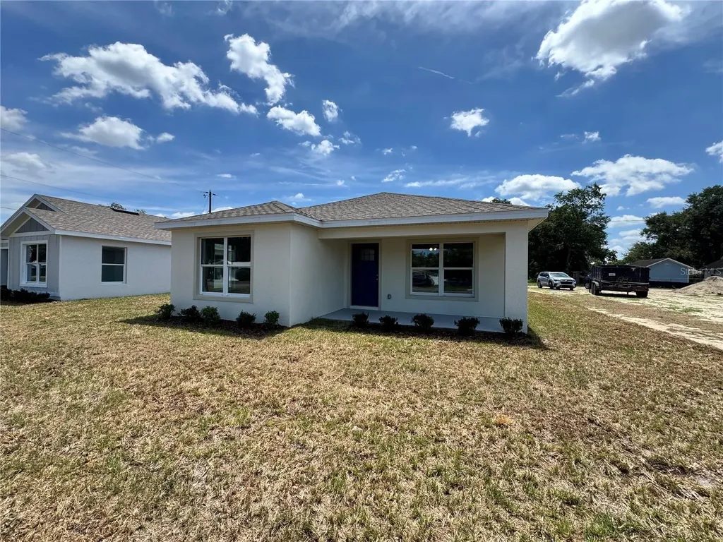 6020 12th Street Zephyrhills FL 33542