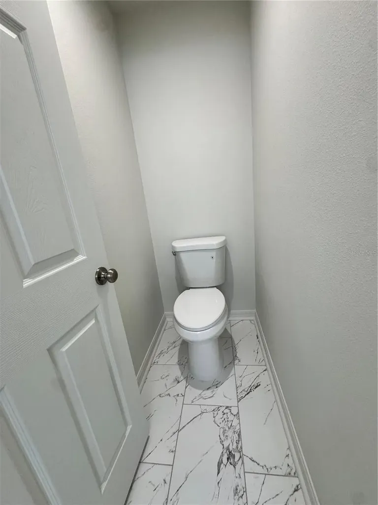 6020 12th Street Zephyrhills FL 33542
