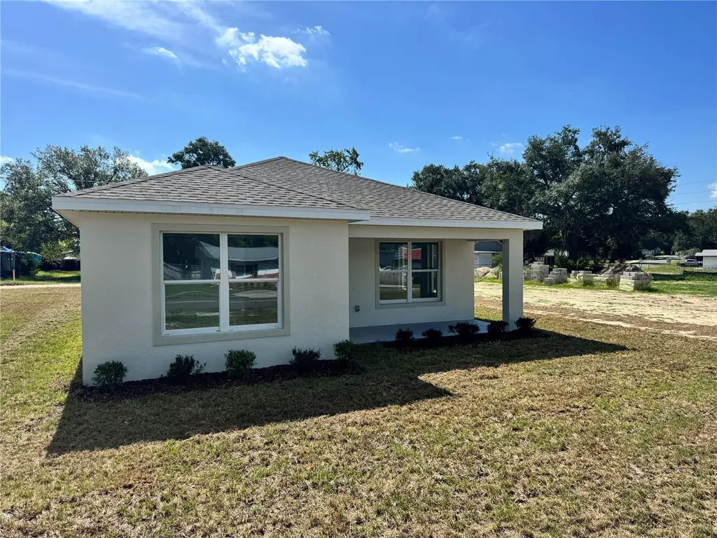 6020 12th Street Zephyrhills FL 33542
