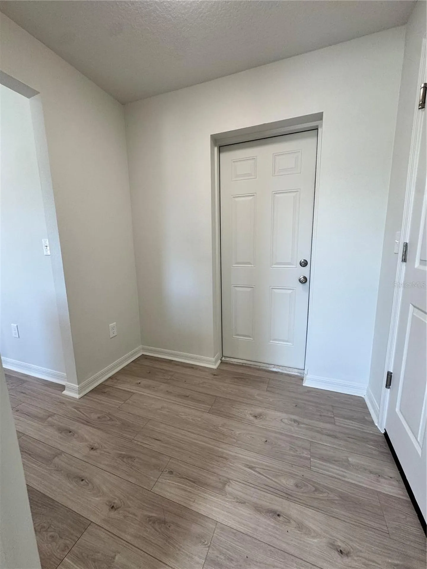 6020 12th Street Zephyrhills FL 33542