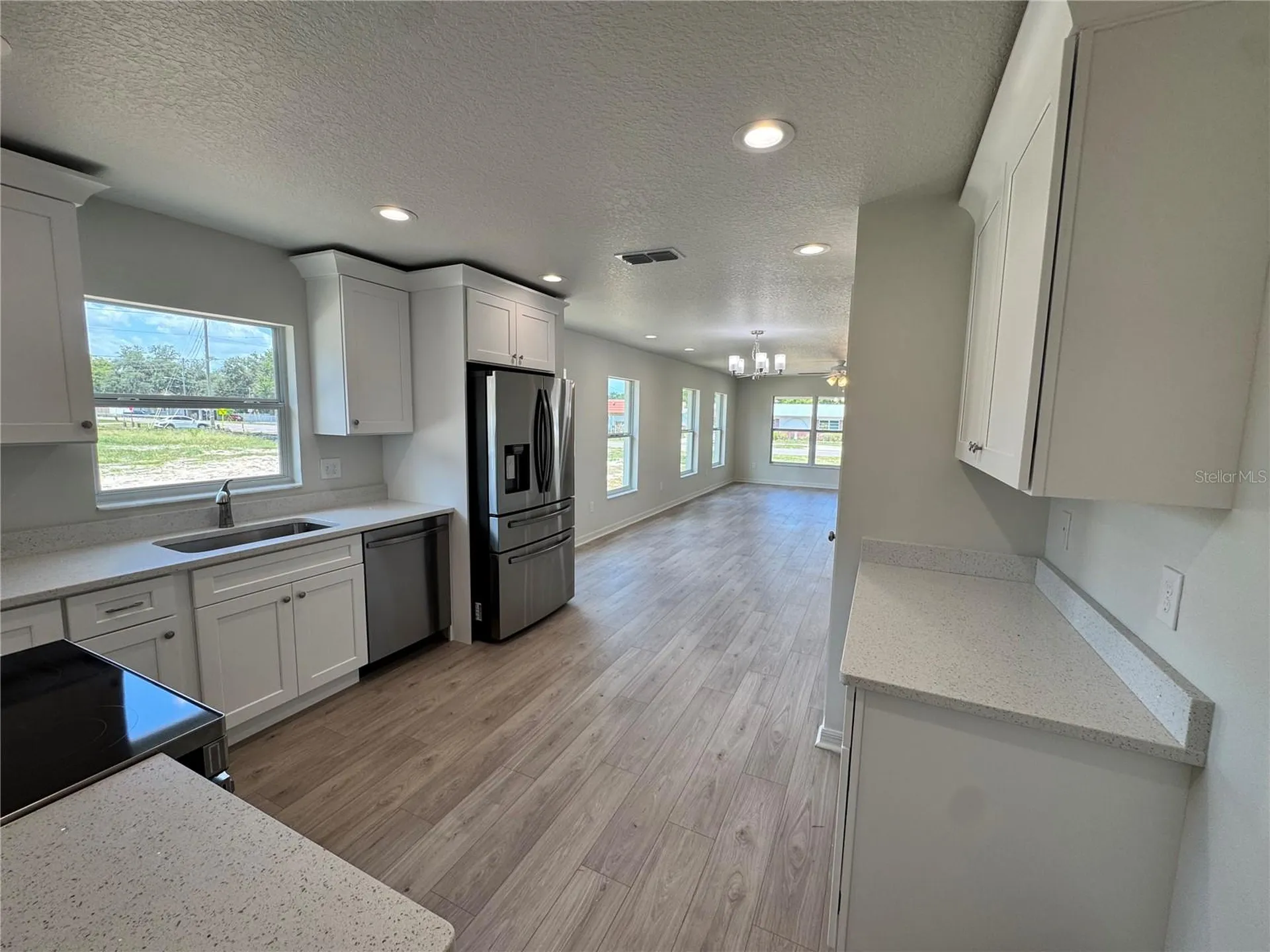 6020 12th Street Zephyrhills FL 33542