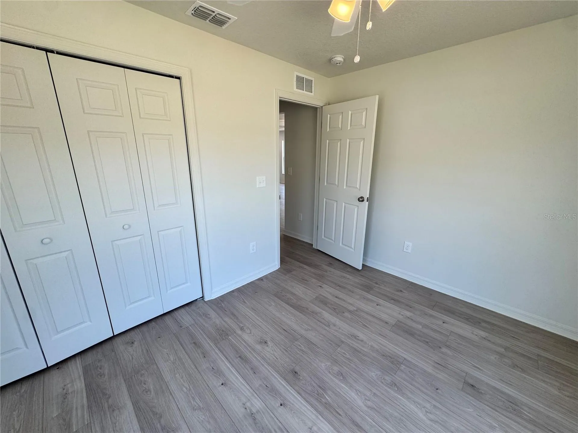 6020 12th Street Zephyrhills FL 33542
