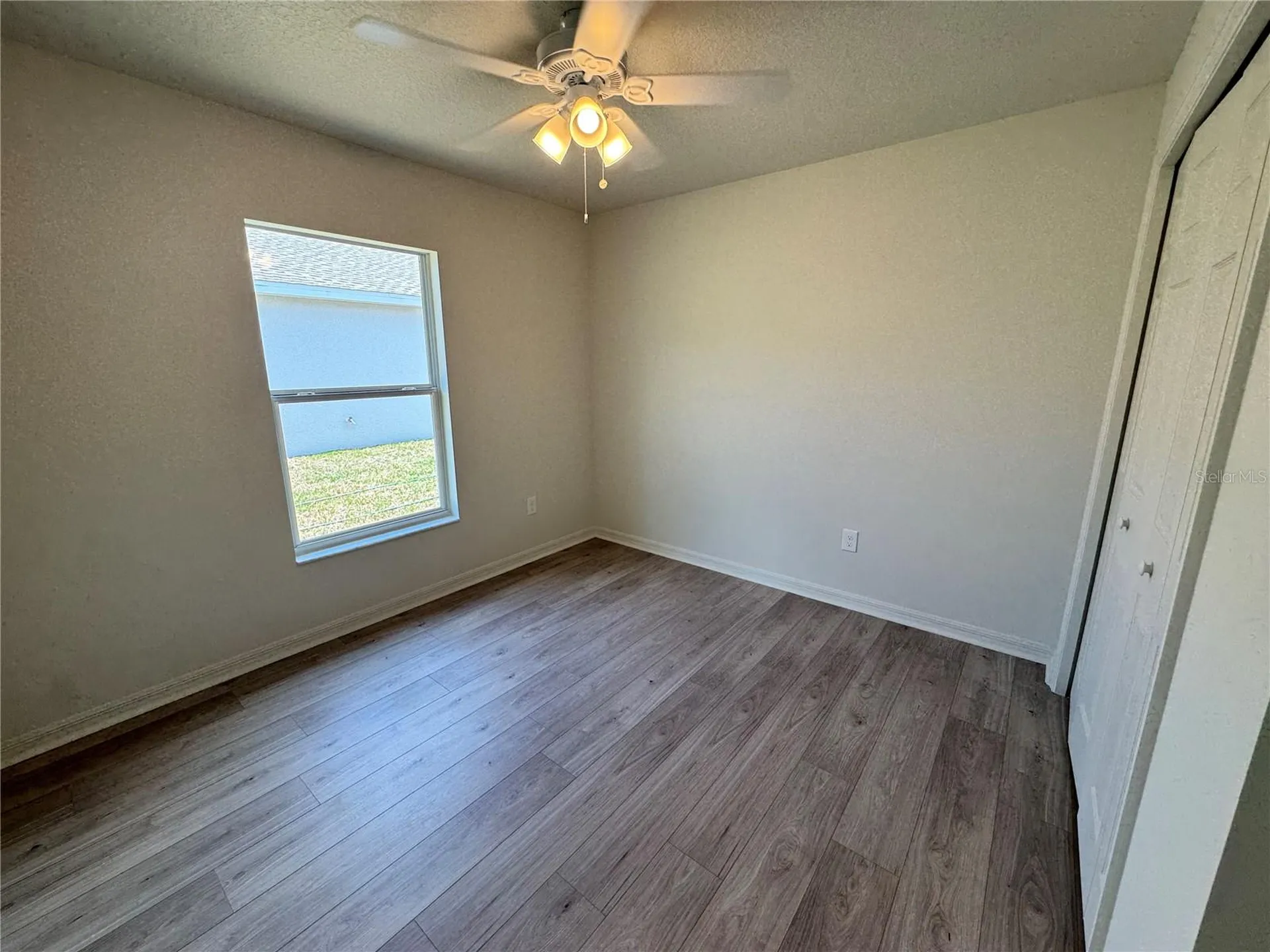 6020 12th Street Zephyrhills FL 33542