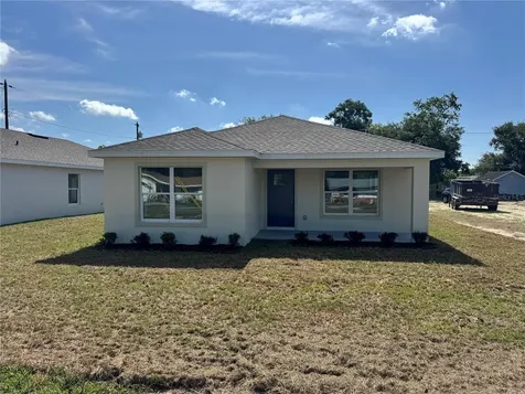 6020 12th Street Zephyrhills FL 33542