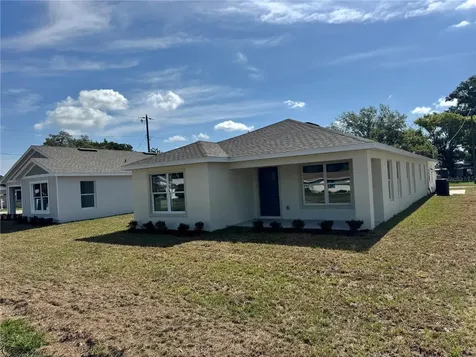 6020 12th Street Zephyrhills FL 33542