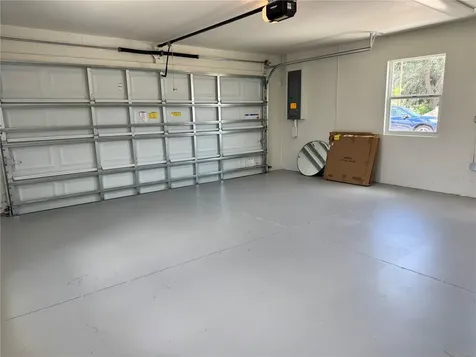6020 12th Street Zephyrhills FL 33542