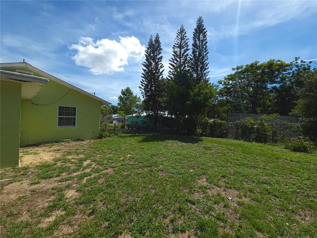17 Wilkes Street Avon Park FL 33825