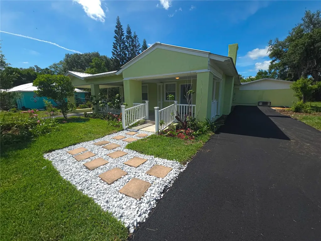 17 Wilkes Street Avon Park FL 33825