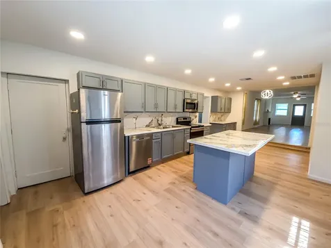 17 Wilkes Street Avon Park FL 33825