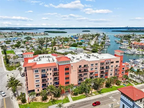 13235 Gulf Boulevard St Petersburg FL 33708