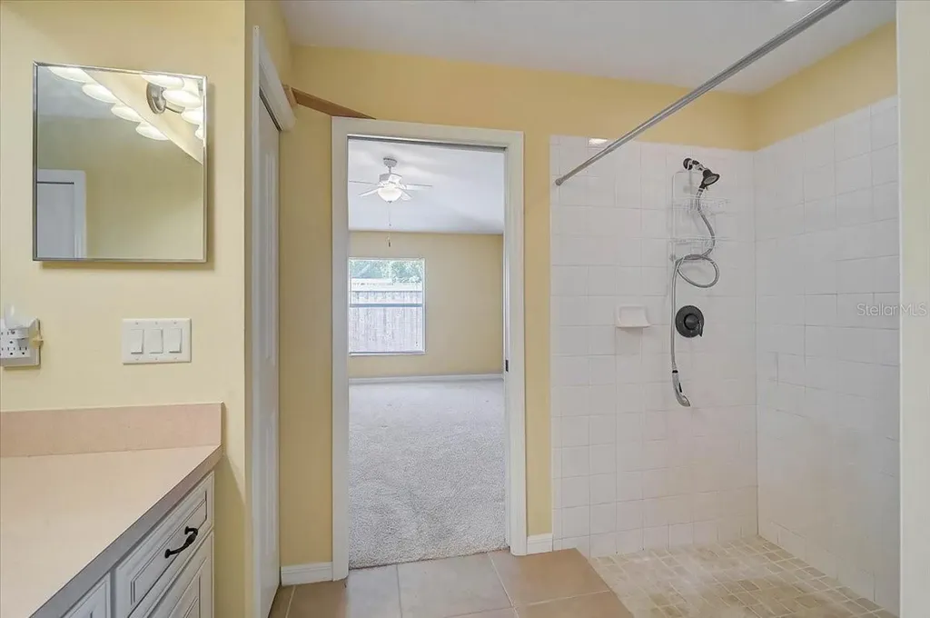 22 Christie Avenue Sarasota FL 34232