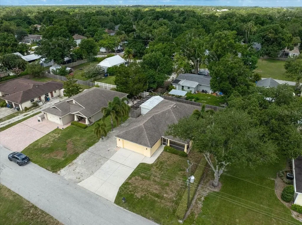 22 Christie Avenue Sarasota FL 34232