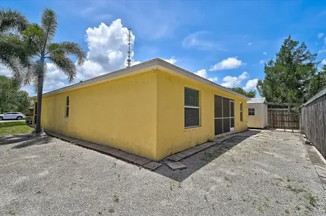 22 Christie Avenue Sarasota FL 34232