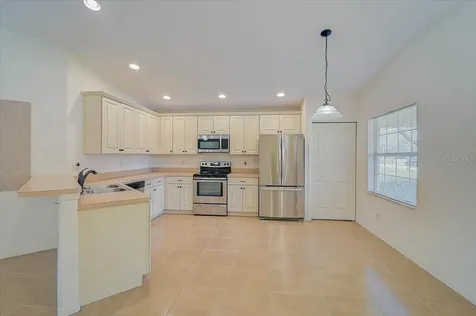 22 Christie Avenue Sarasota FL 34232