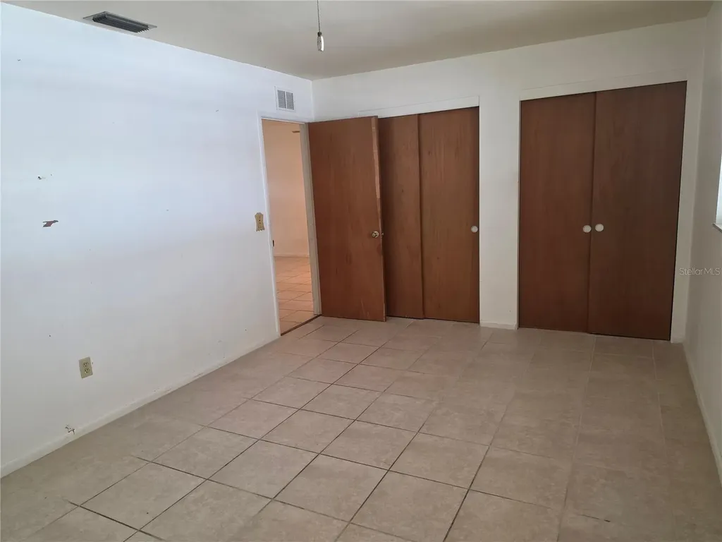 5850 21st Street N St Petersburg FL 33714