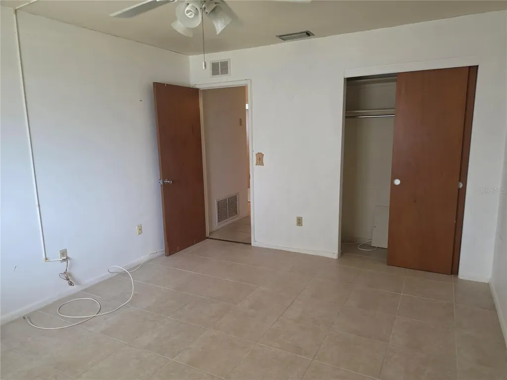 5850 21st Street N St Petersburg FL 33714
